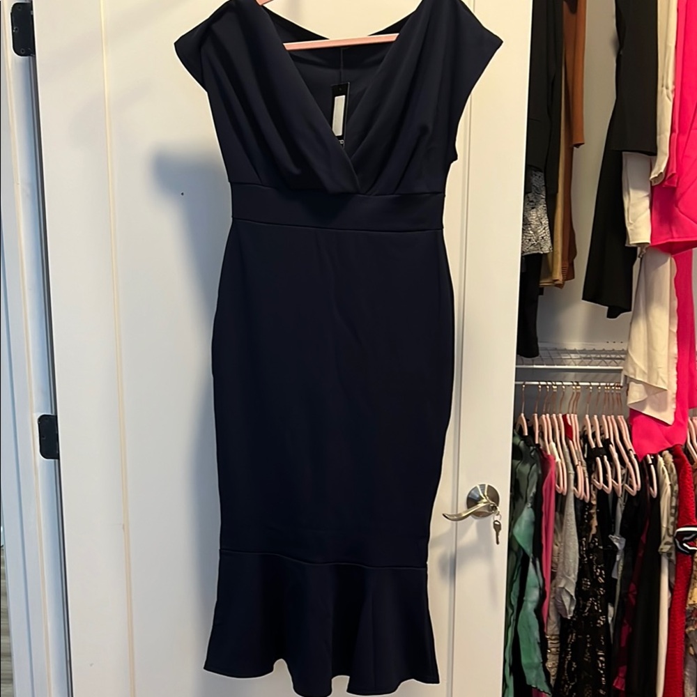 NWT Boohoo Black Sheath Midi Dress V-Neck Sleeveless